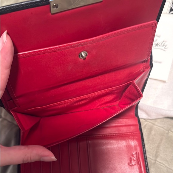 Christian Louboutin Roxane Wallet - Picture 6 of 9